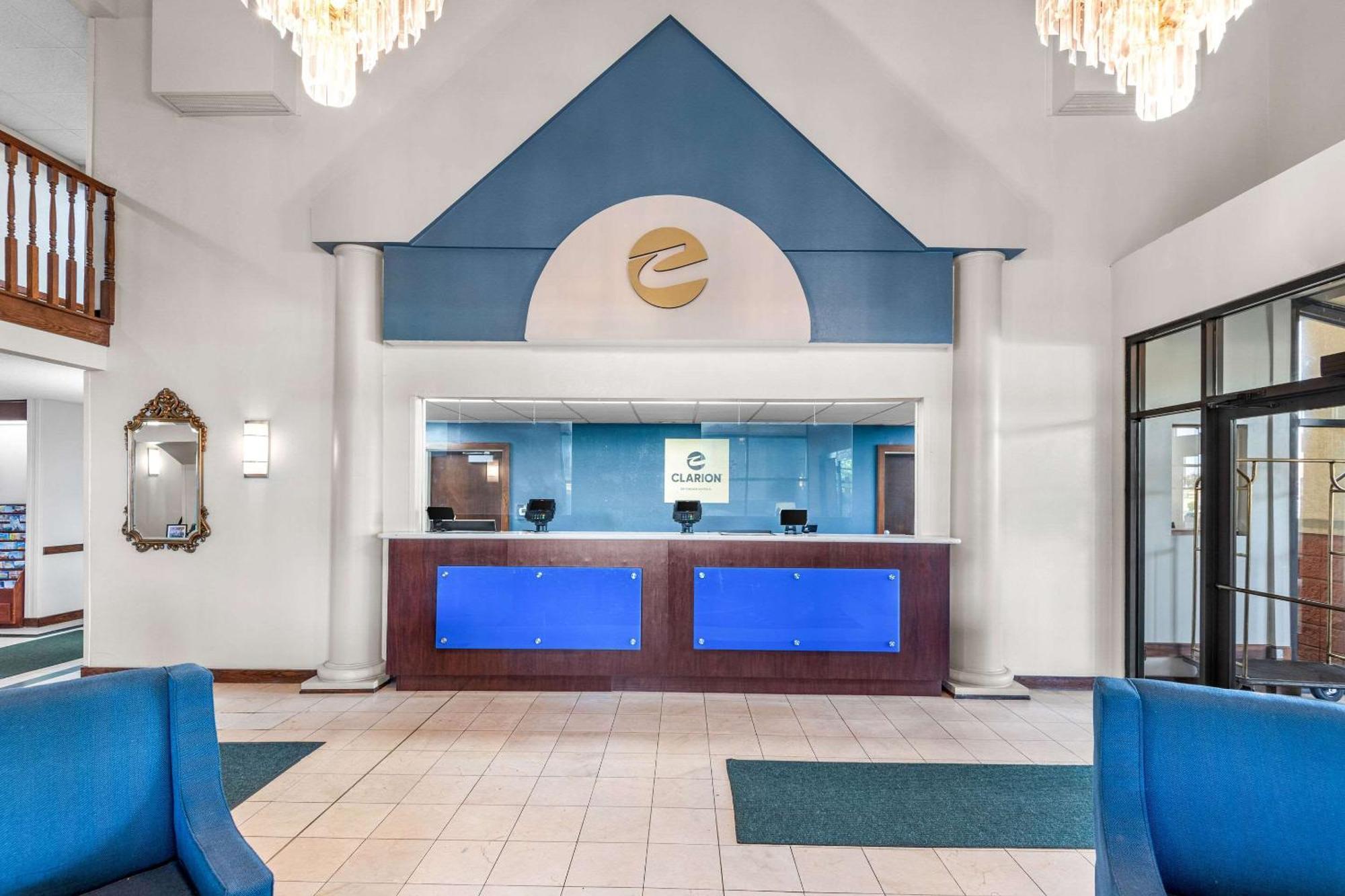 Clarion Inn & Suites Northwest Indianapolis Dış mekan fotoğraf